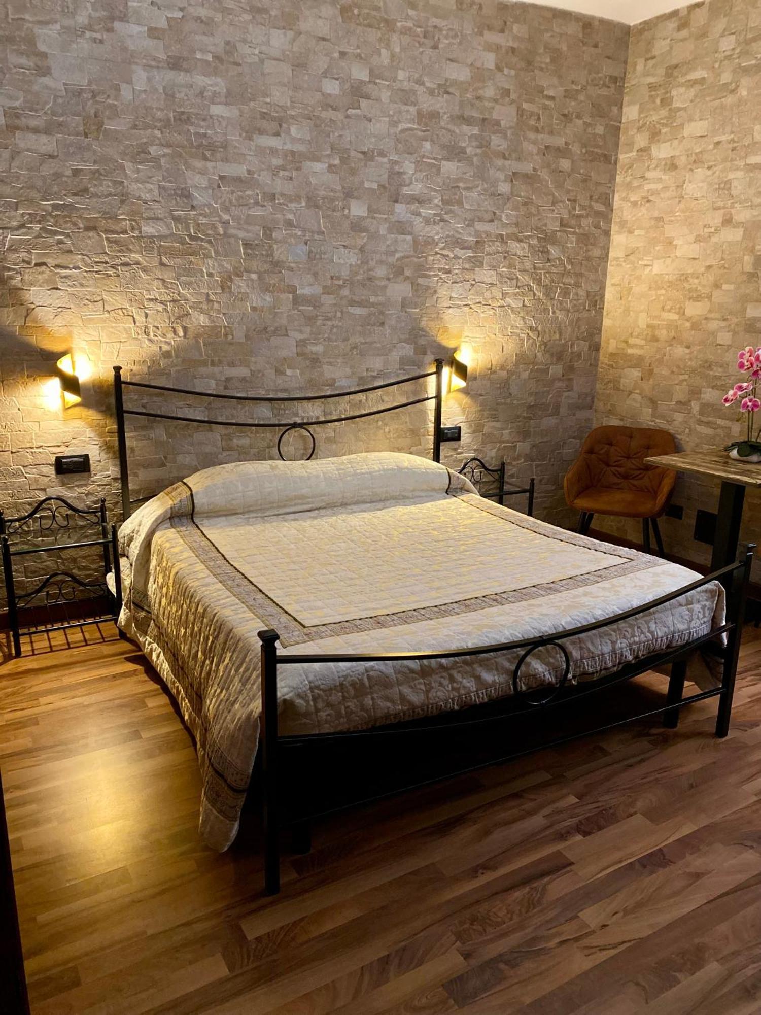 Uria Rooms & Suite B&B Vieste Ngoại thất bức ảnh